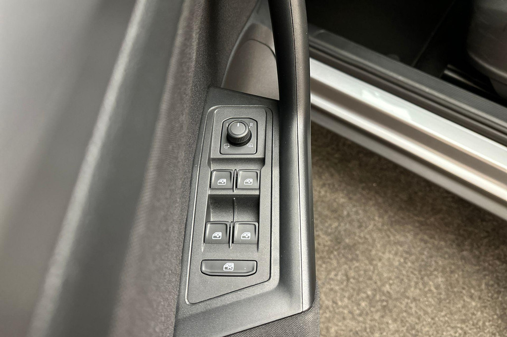 Volkswagen T-Roc (X462DS) met abonnement