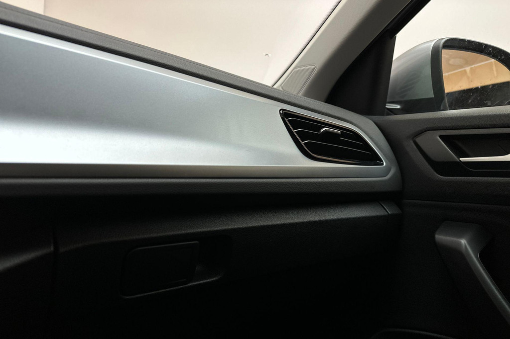 Volkswagen T-Roc (X462DS) met abonnement