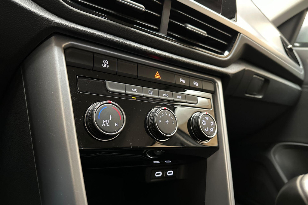 Volkswagen T-Roc (X462DS) met abonnement