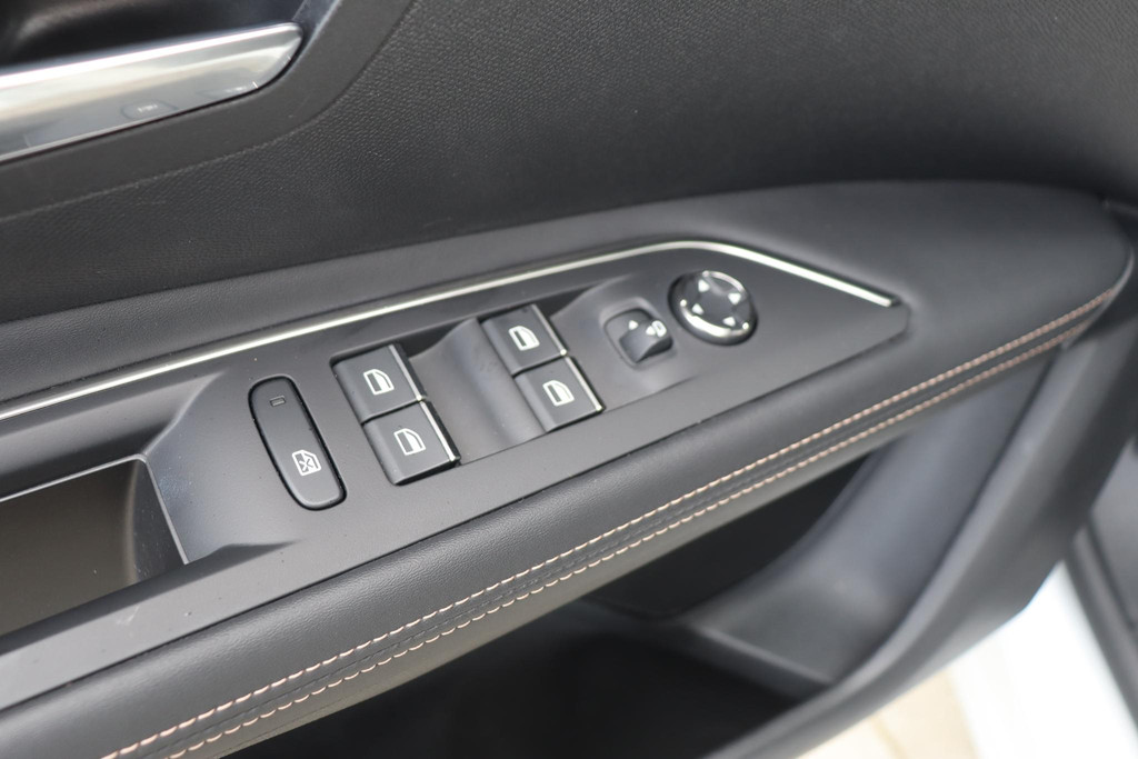 Peugeot 3008 (JGP97L) met abonnement