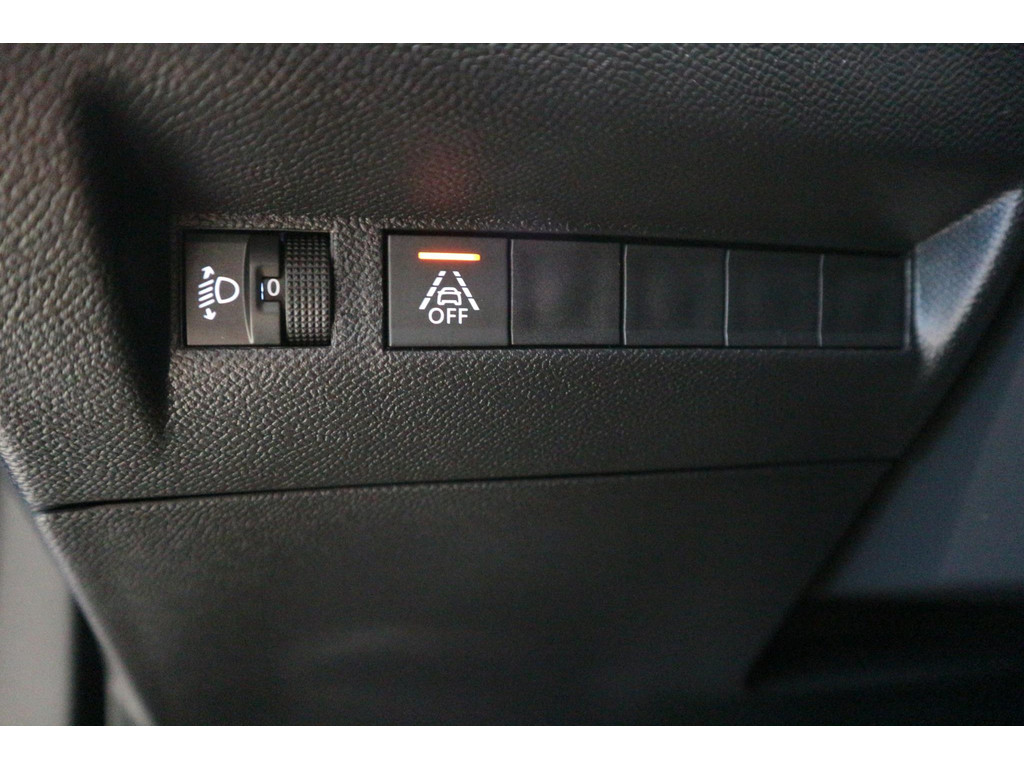 Peugeot 2008 (N102RX) met abonnement