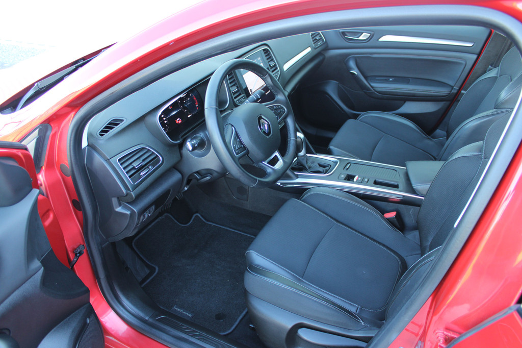 Renault MEGANE Estate (T548KT) met abonnement