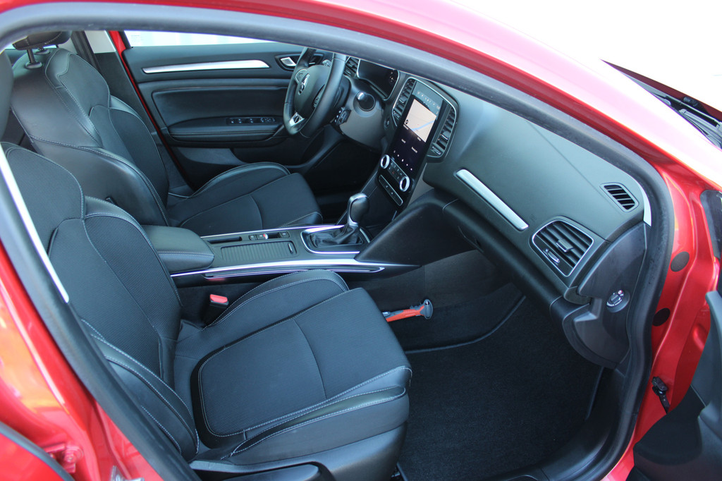 Renault MEGANE Estate (T548KT) met abonnement