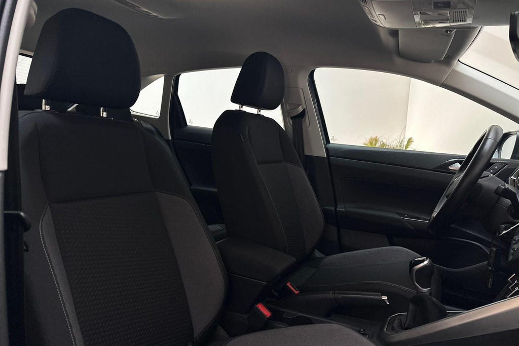 Volkswagen Taigo (T506ZR) met abonnement