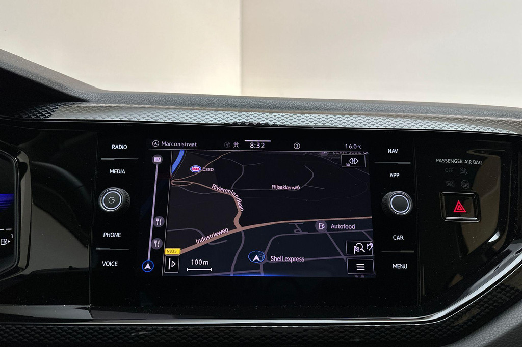 Volkswagen Taigo (T506ZR) met abonnement