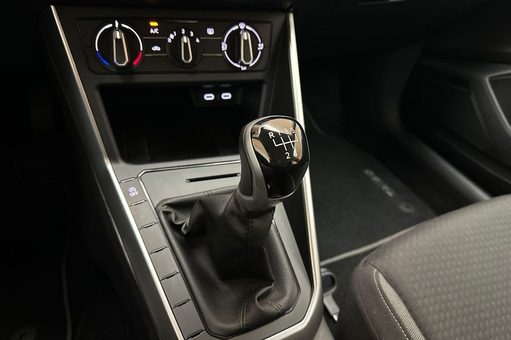 Volkswagen Taigo (T506ZR) met abonnement