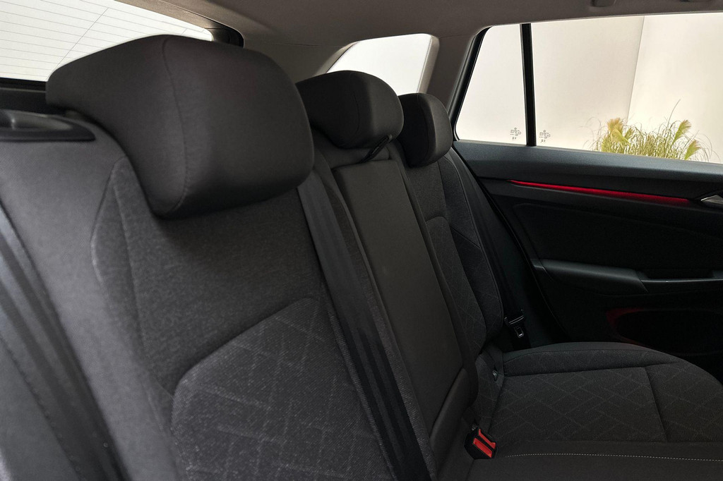 Volkswagen GOLF Variant (T249DH) met abonnement