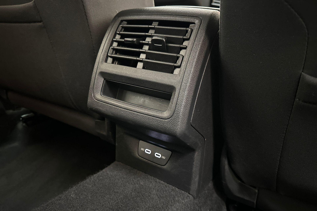 Volkswagen GOLF Variant (T249DH) met abonnement