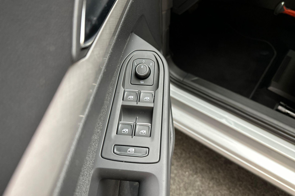 Volkswagen GOLF Variant (T249DH) met abonnement