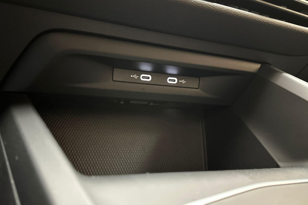 Volkswagen GOLF Variant (T249DH) met abonnement