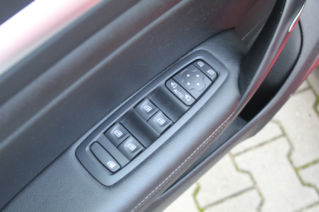 Renault MEGANE Estate (T192LL) met abonnement