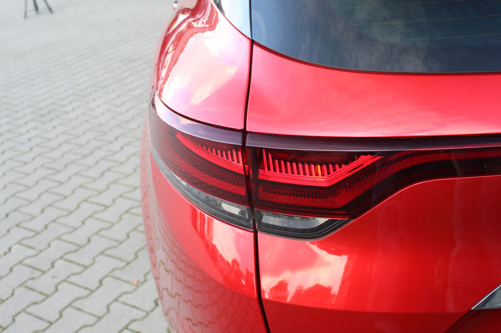 Renault MEGANE Estate (T192LL) met abonnement