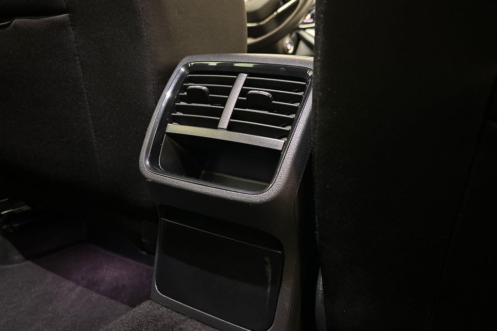 ŠKODA Octavia (T625GG) met abonnement