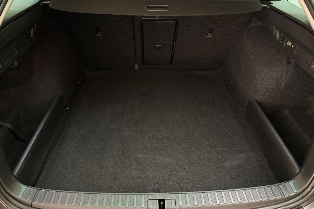 ŠKODA Octavia (T625GG) met abonnement