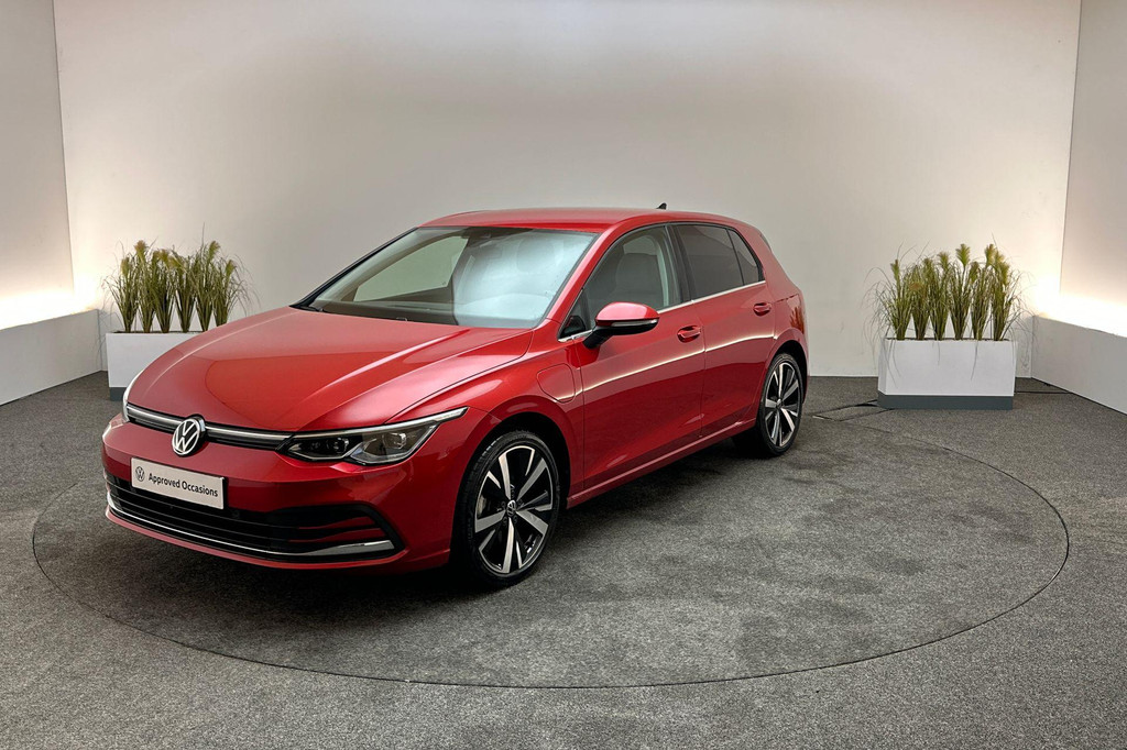 Volkswagen Golf (JGJ55P) met abonnement