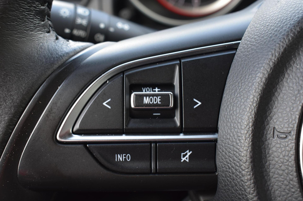 Suzuki Swift (S857XJ) met abonnement