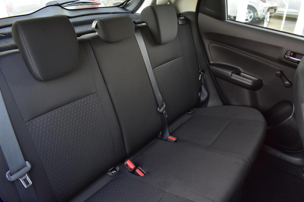 Suzuki Swift (S857XJ) met abonnement