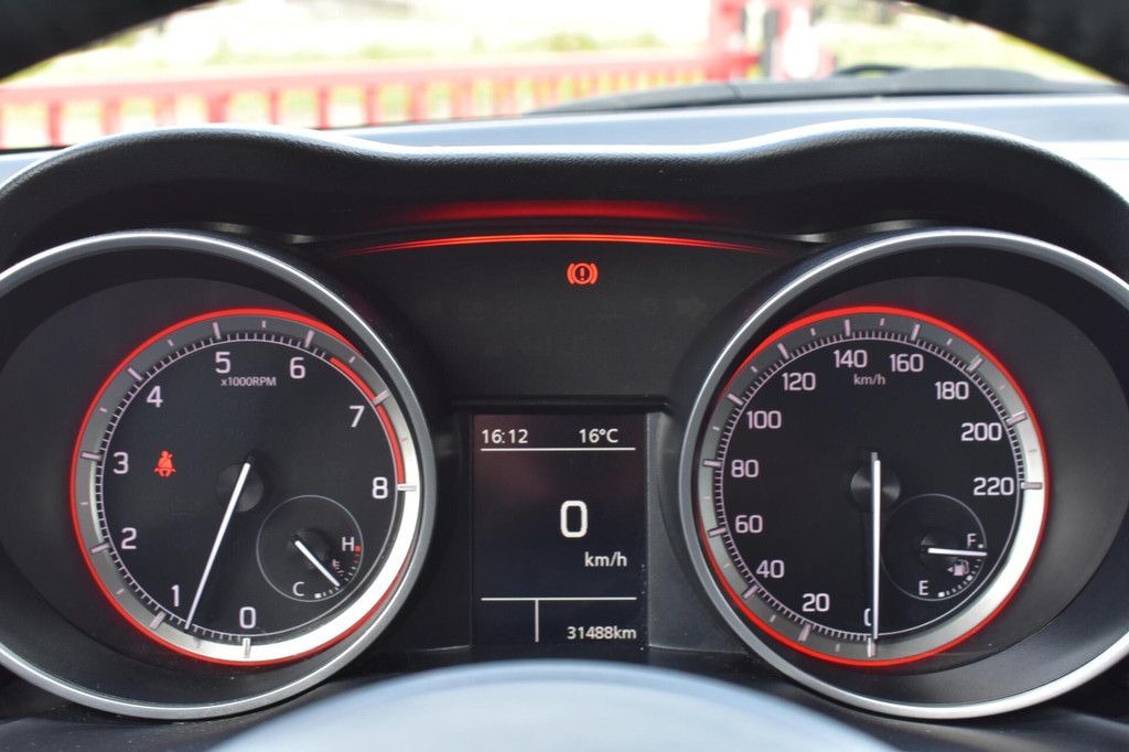 Suzuki Swift (S857XJ) met abonnement