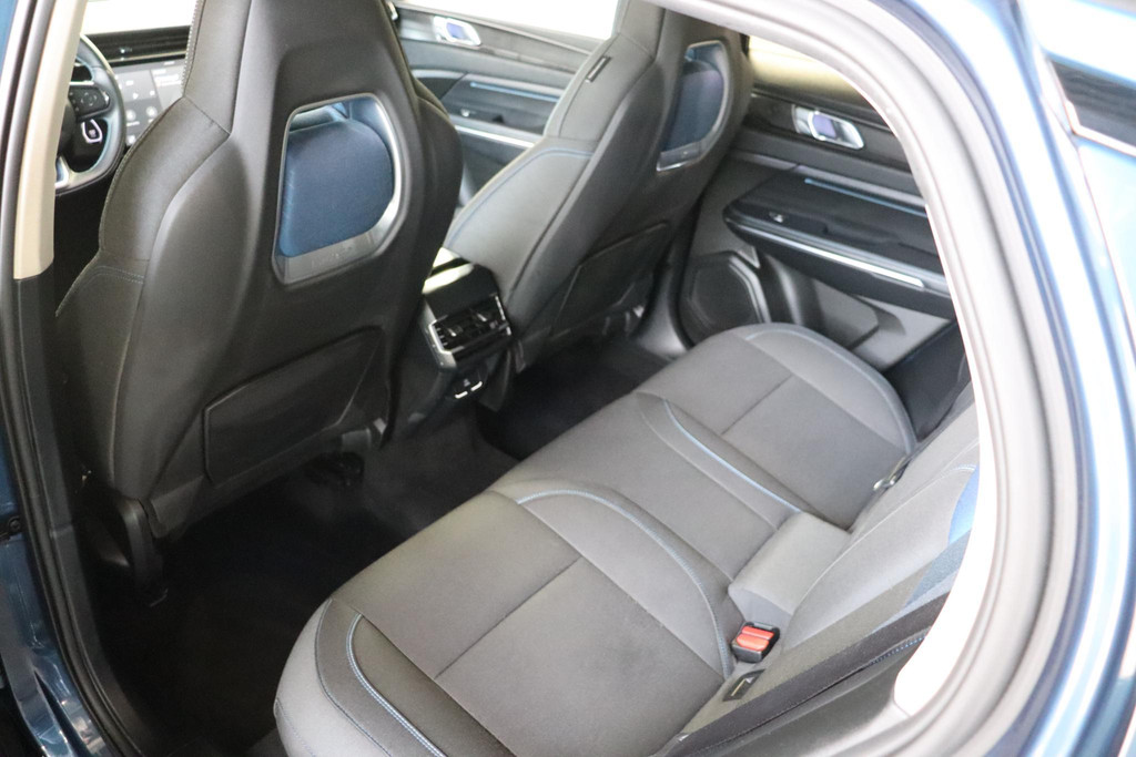 Lynk & Co 01 (T320DJ) met abonnement