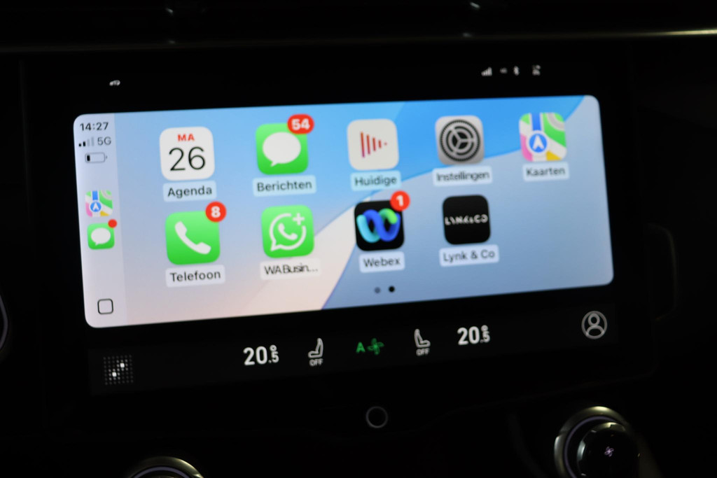 Lynk & Co 01 (T320DJ) met abonnement