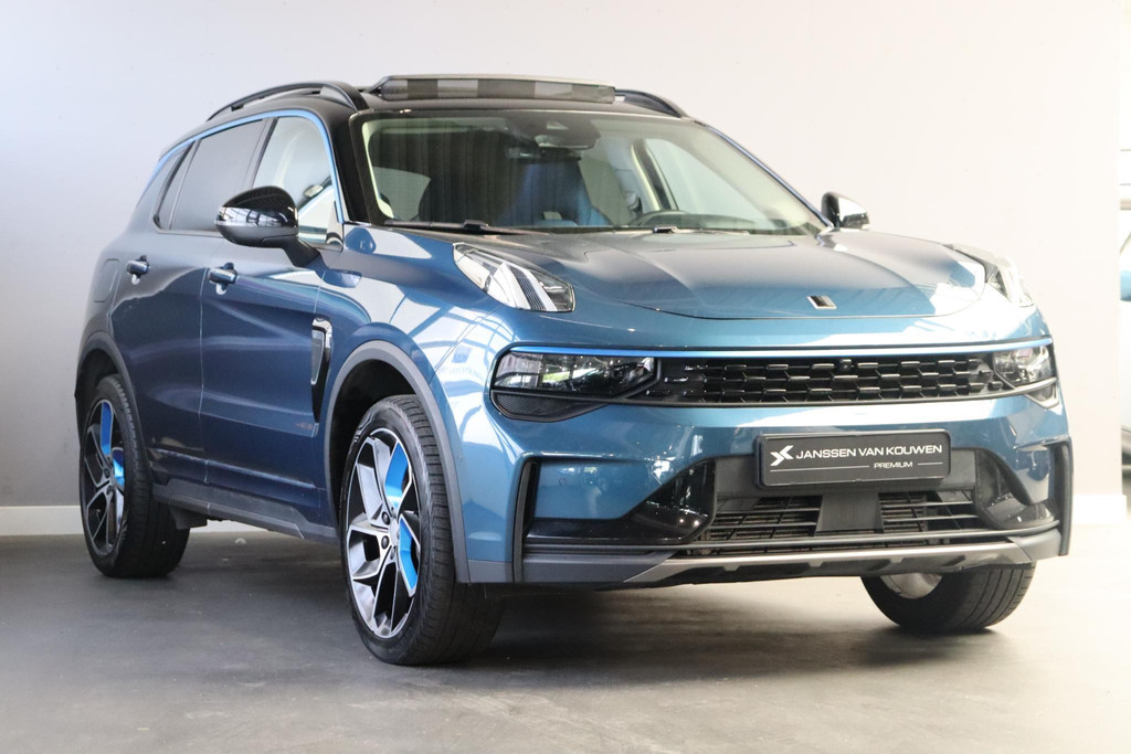 Lynk & Co 01 (T320DJ) met abonnement