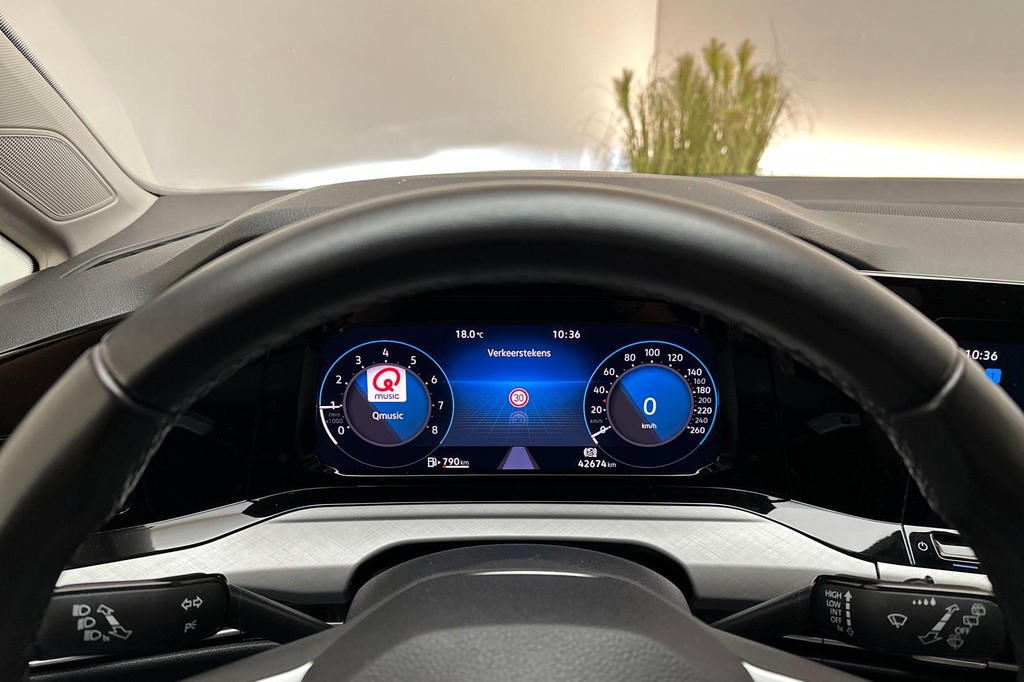 Volkswagen GOLF Variant (T188RJ) met abonnement