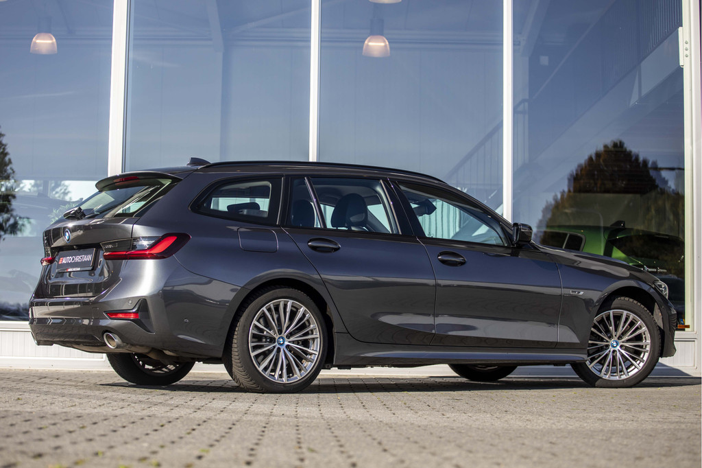 BMW 3 Serie touring (P472JX) met abonnement