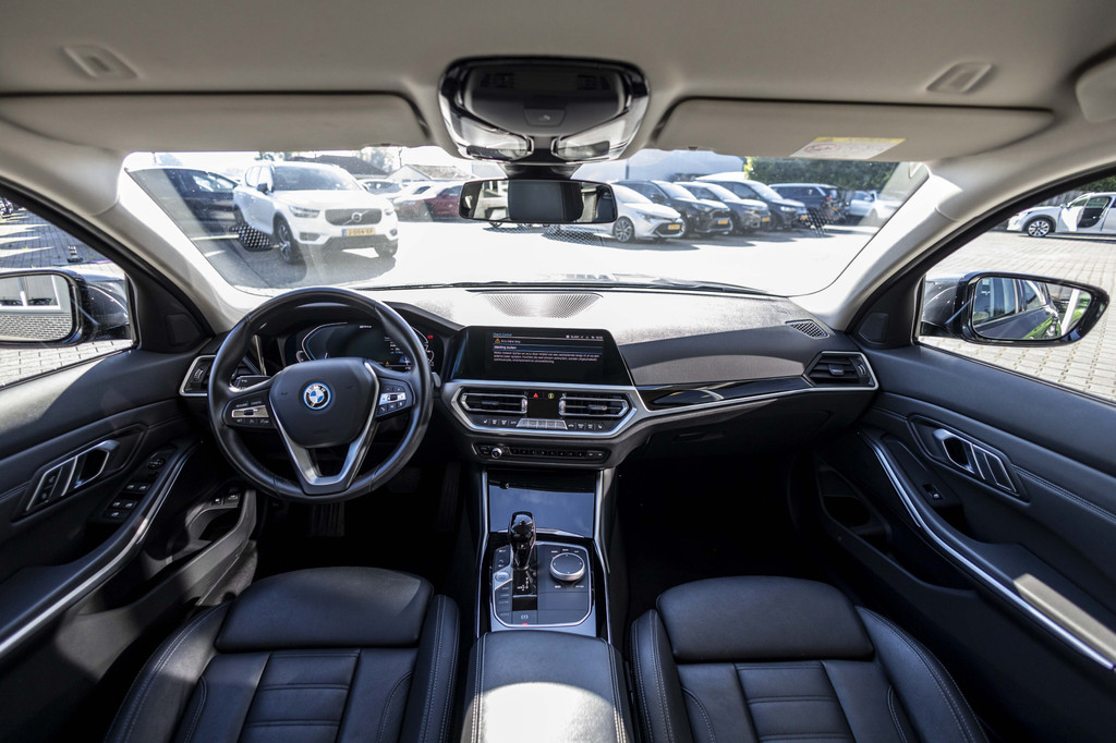 BMW 3 Serie touring (P472JX) met abonnement