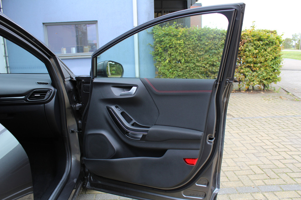 Ford Puma (S881BS) met abonnement