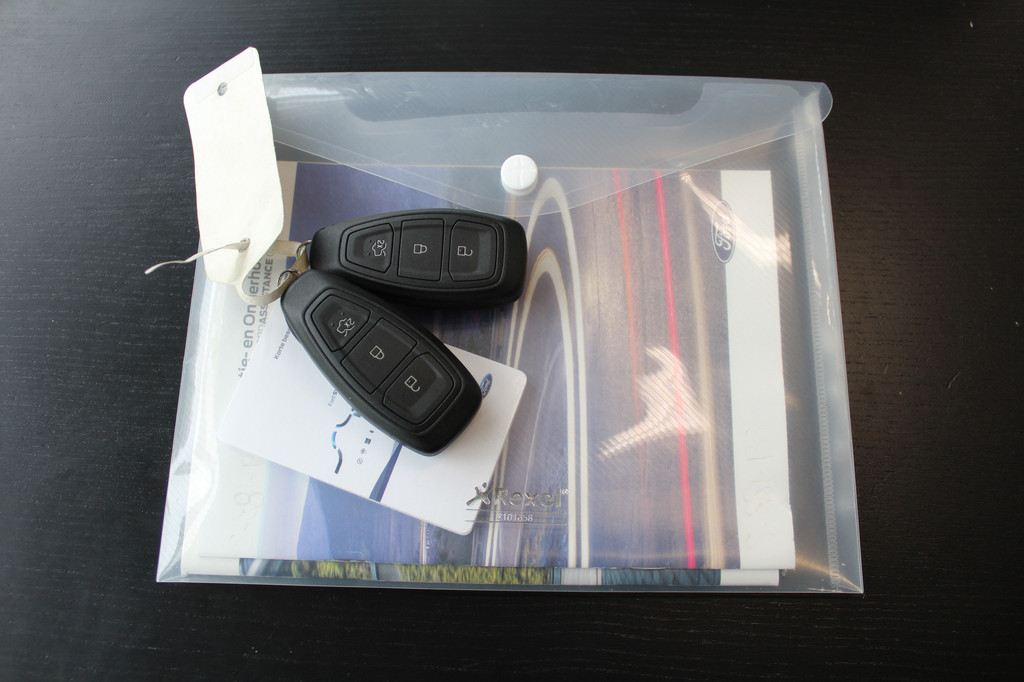 Ford Puma (S881BS) met abonnement