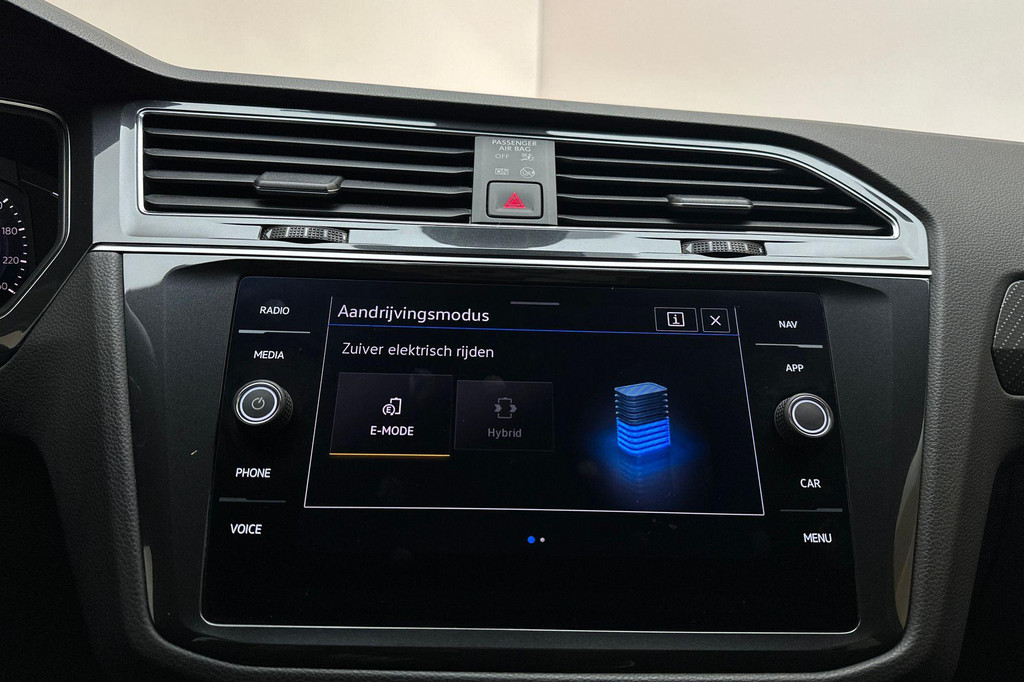 Volkswagen Tiguan (JHT90J) met abonnement