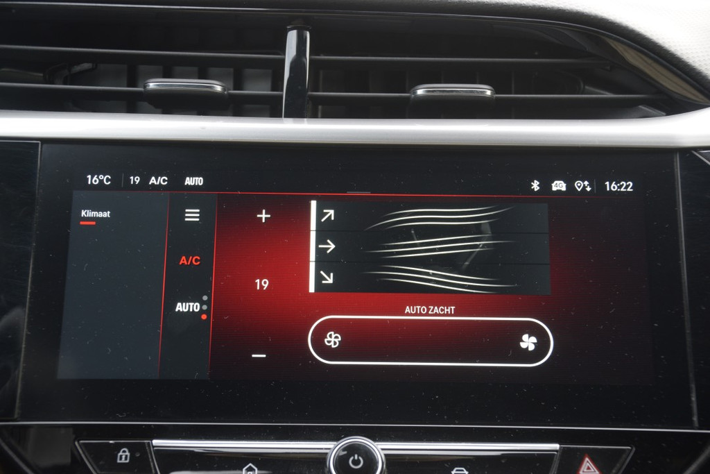 Opel Corsa (JDS40L) met abonnement