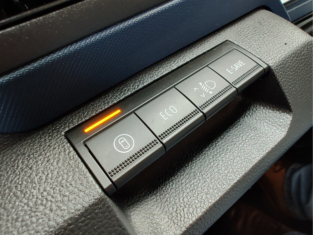 Dacia Duster (JHJ06L) met abonnement