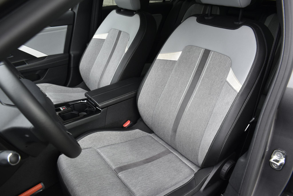 Opel Astra (T814FD) met abonnement