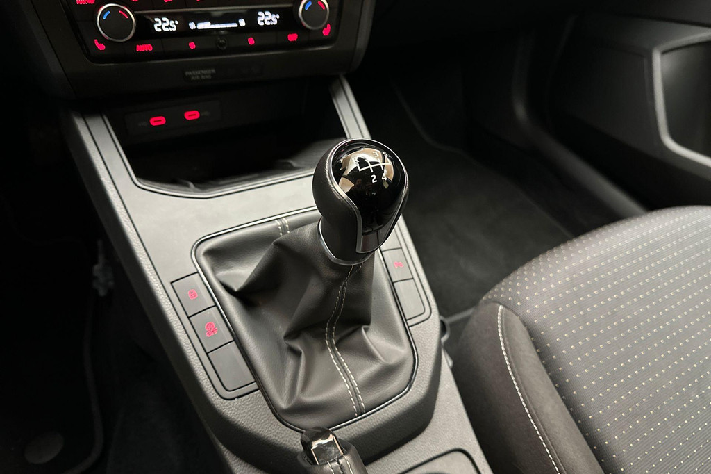 Seat Ibiza (X710NL) met abonnement