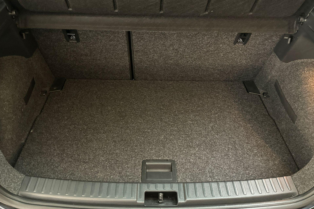 Seat Ibiza (X710NL) met abonnement