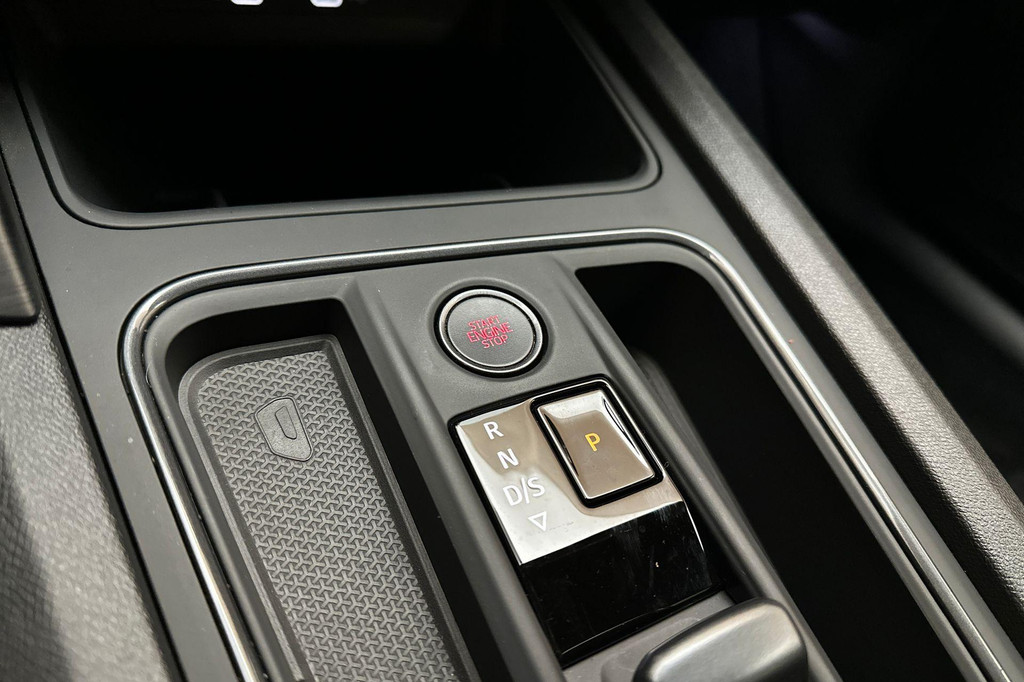 CUPRA Leon Sportstourer (JGP86F) met abonnement