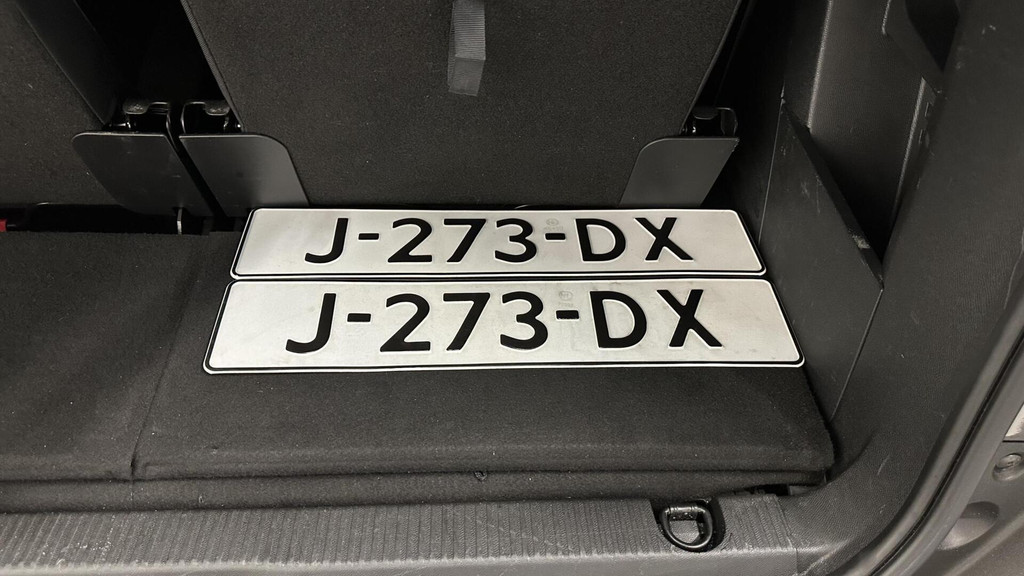 Peugeot 5008 (J273DX) met abonnement