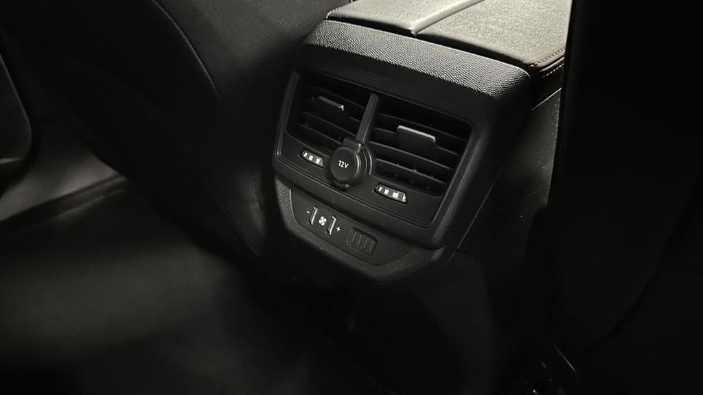 Peugeot 5008 (J273DX) met abonnement