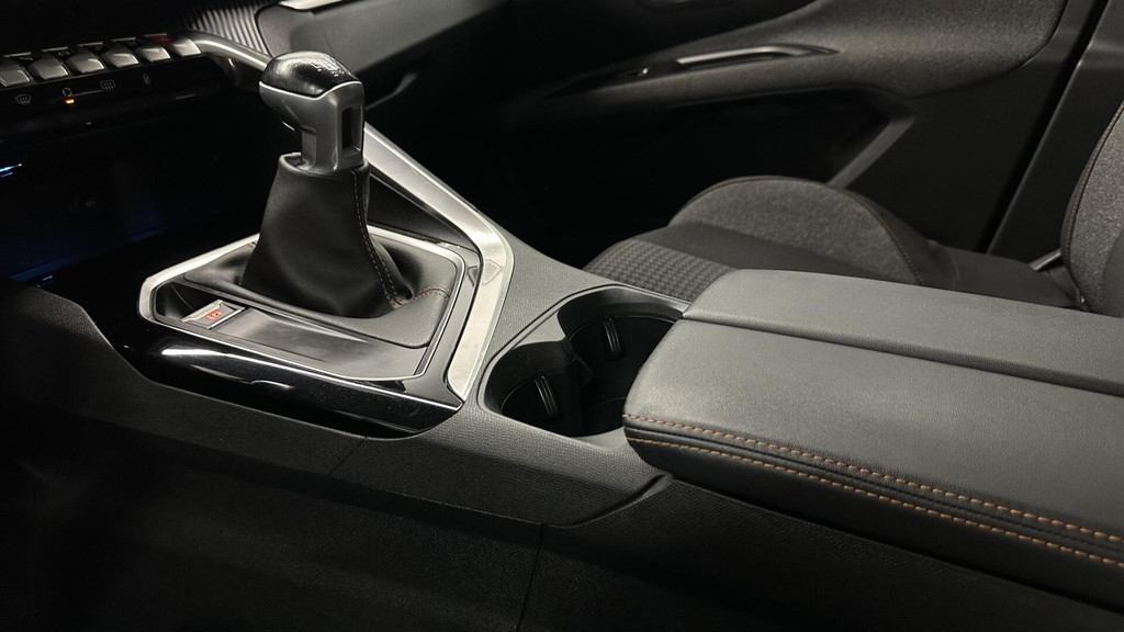 Peugeot 5008 (J273DX) met abonnement