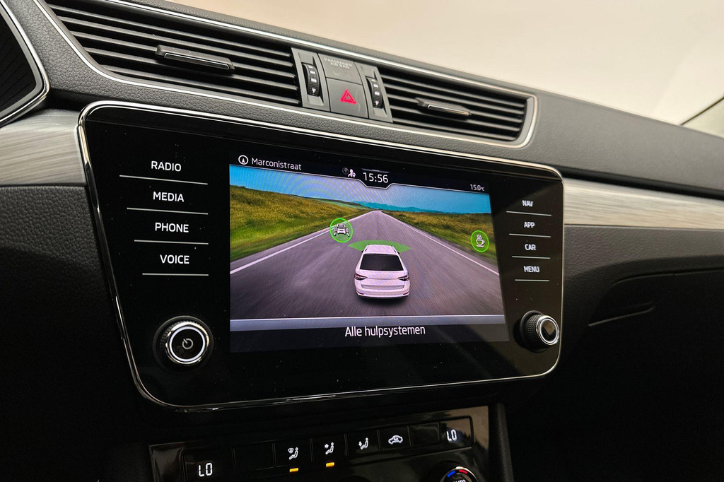 ŠKODA Superb (T723RK) met abonnement