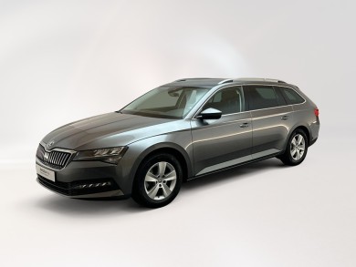 ŠKODA Superb (T723RK) met auto abonnement