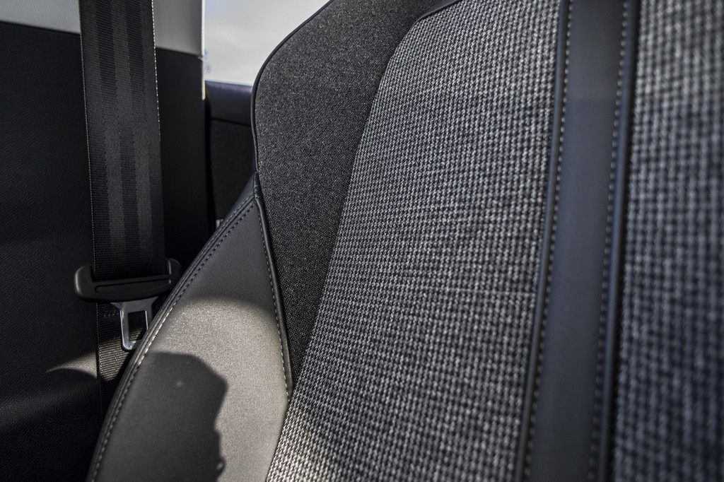 Peugeot 3008 (H016BS) met abonnement