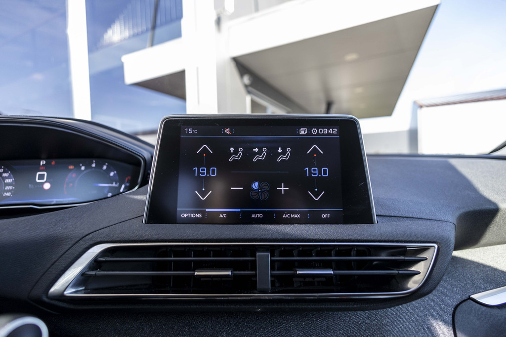 Peugeot 3008 (H016BS) met abonnement