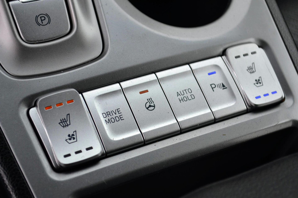 Hyundai Kona (H415KJ) met abonnement