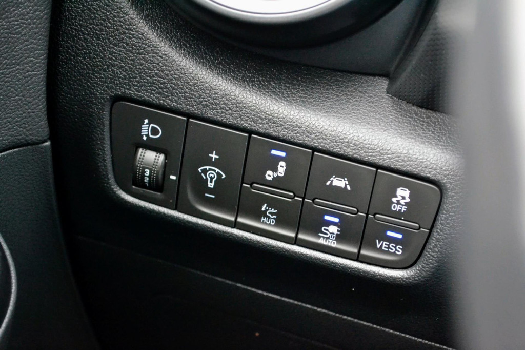 Hyundai Kona (H415KJ) met abonnement