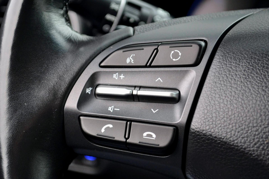 Hyundai Kona (H415KJ) met abonnement