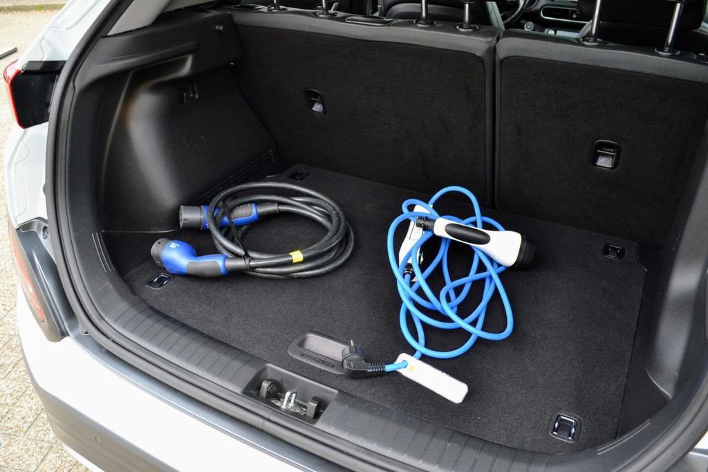 Hyundai Kona (H415KJ) met abonnement