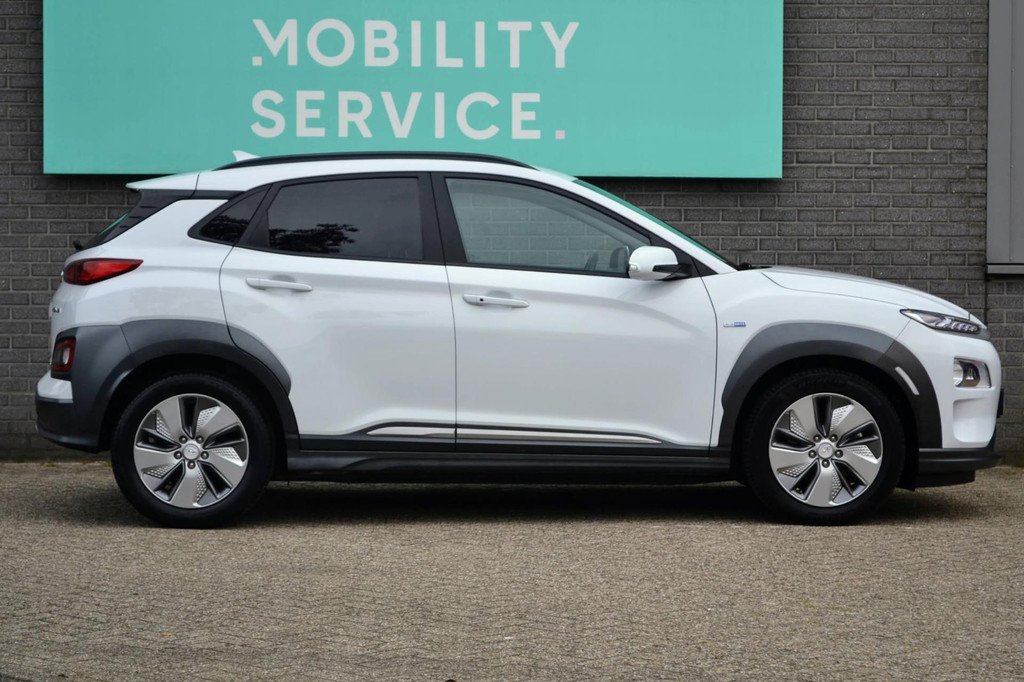 Hyundai Kona (H415KJ) met abonnement
