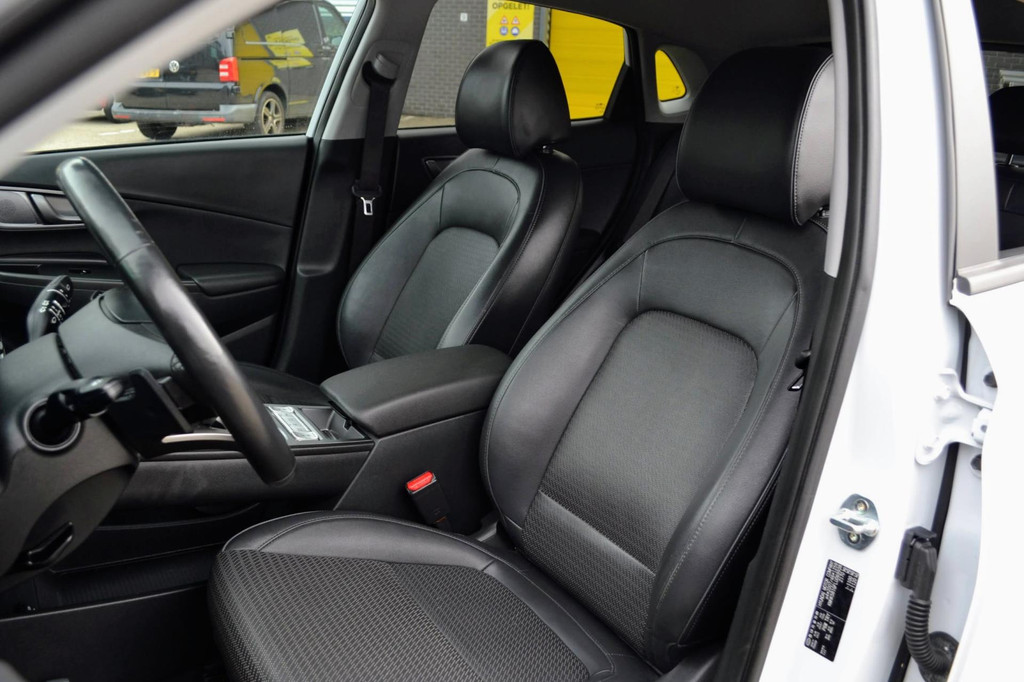 Hyundai Kona (H415KJ) met abonnement